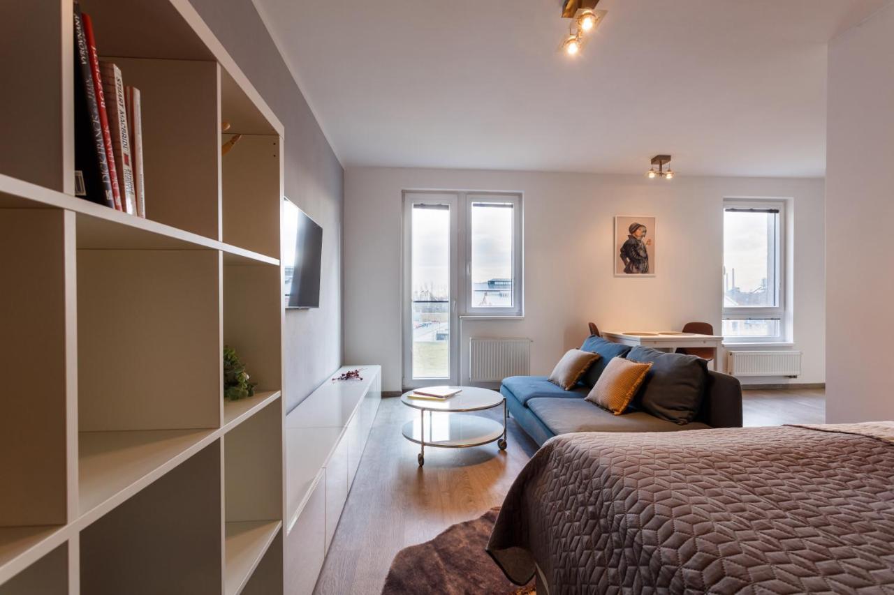 Golden Apartments Rezidence Nova Karolina Ii. Острава Экстерьер фото
