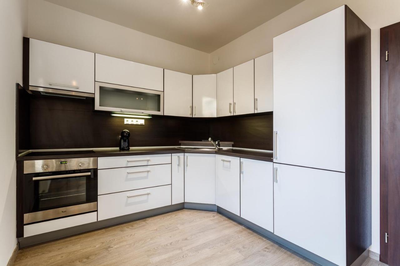 Golden Apartments Rezidence Nova Karolina Ii. Острава Экстерьер фото