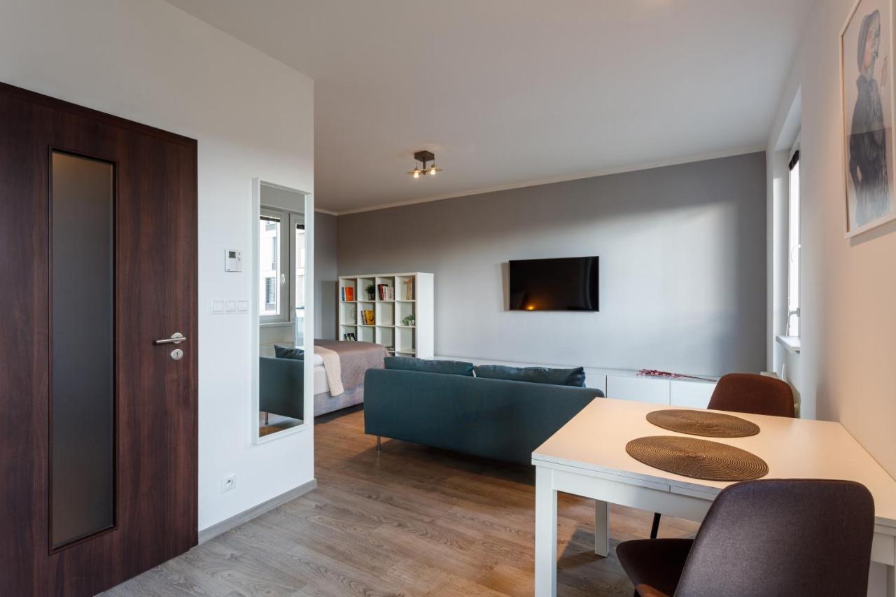 Golden Apartments Rezidence Nova Karolina Ii. Острава Экстерьер фото