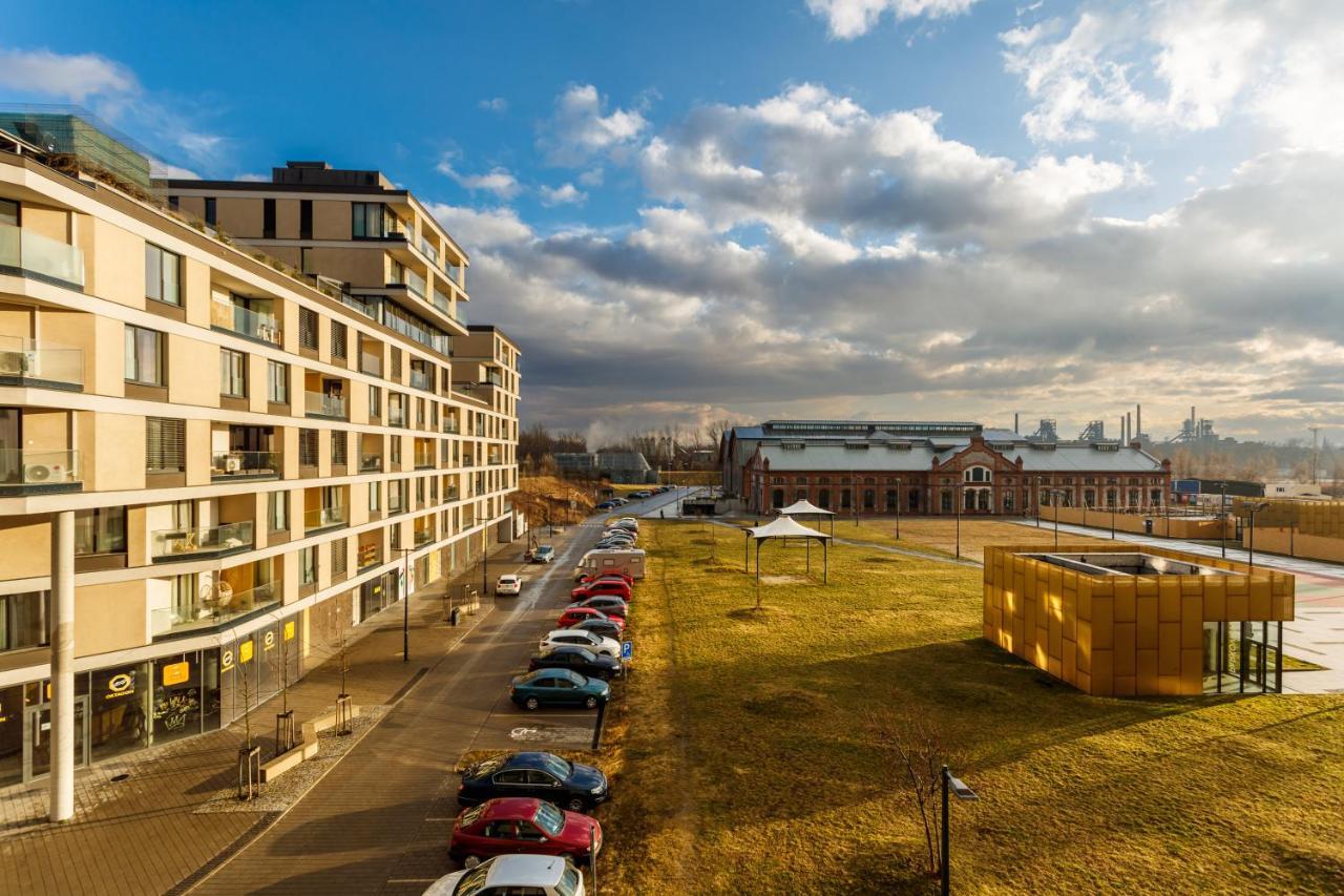 Golden Apartments Rezidence Nova Karolina Ii. Острава Экстерьер фото