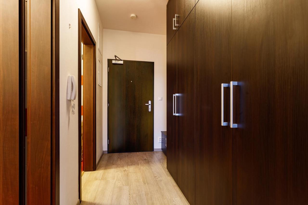 Golden Apartments Rezidence Nova Karolina Ii. Острава Экстерьер фото
